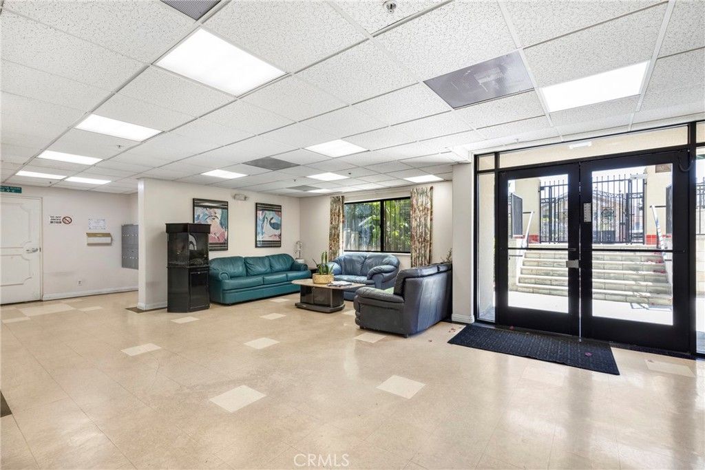 Image 19 of property listing at 321 N Orange Avenue 209, Monterey Park, CA 91755
