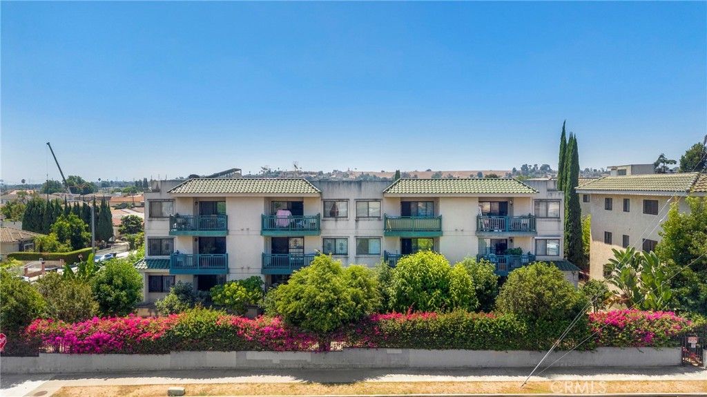 Image 28 of property listing at 321 N Orange Avenue 209, Monterey Park, CA 91755