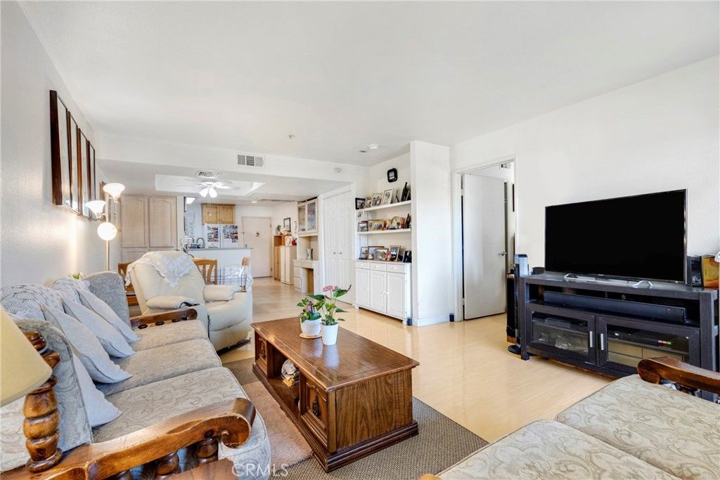 Image 6 of property listing at 321 N Orange Avenue 209, Monterey Park, CA 91755
