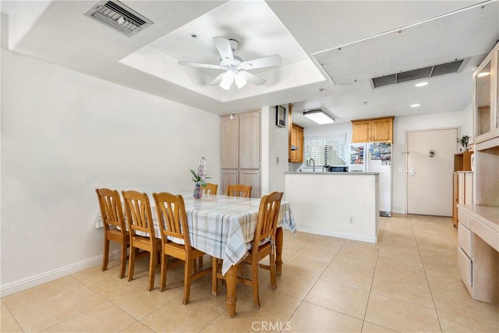 Image 7 of property listing at 321 N Orange Avenue 209, Monterey Park, CA 91755