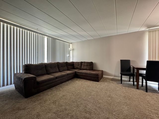 12548 Fairview Avenue 2A, Blue Island, IL 60406