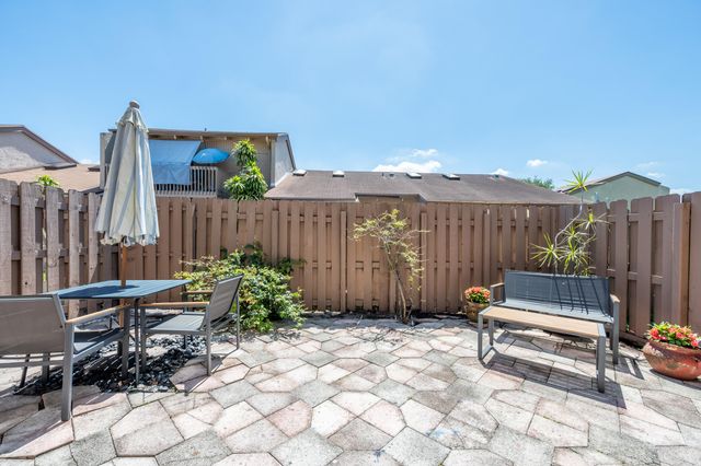 2132 SW 82nd Avenue 2132, Davie, FL 33324