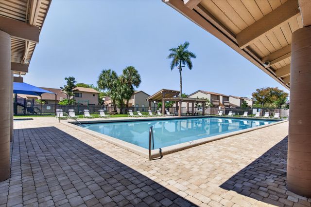 2132 SW 82nd Avenue 2132, Davie, FL 33324