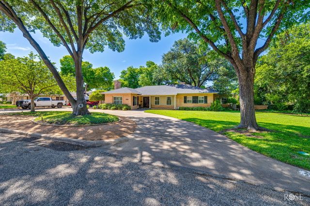 2620 Live Oak Street, San Angelo, TX 76901