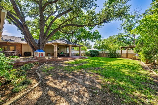 2620 Live Oak Street, San Angelo, TX 76901
