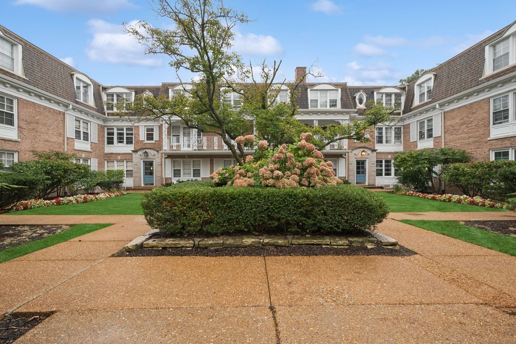 2300 Central Street 3, Evanston, IL 60201 — photo 2