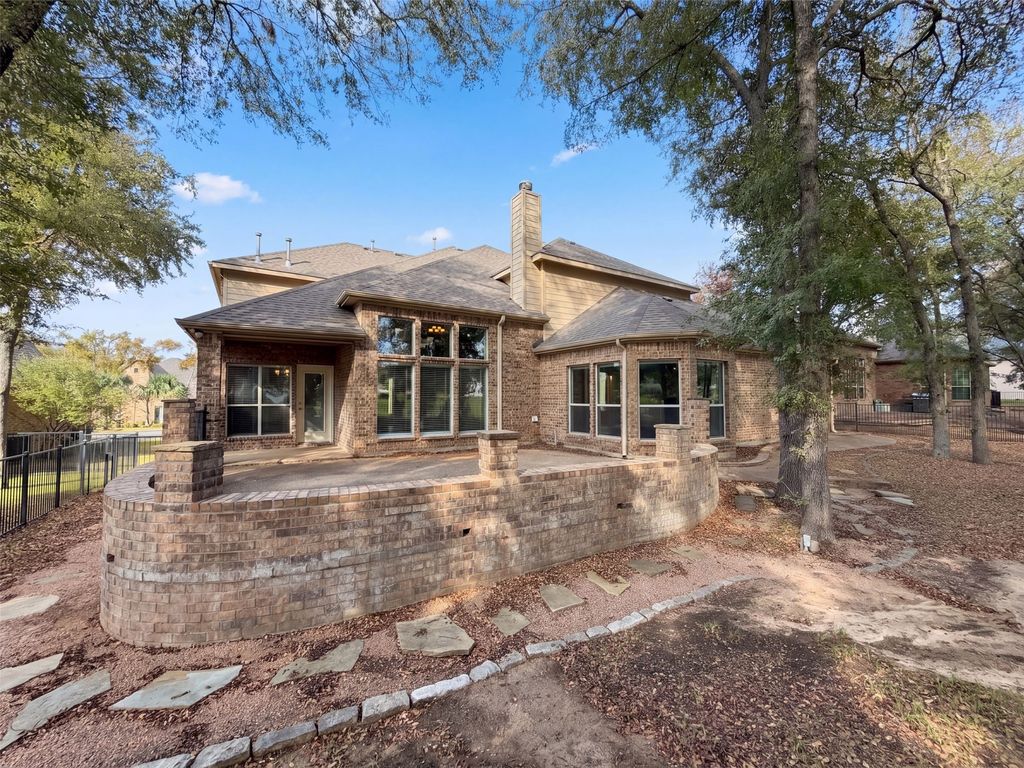 12272 Indian Creek Drive, Fort Worth, TX 76179 — photo 5