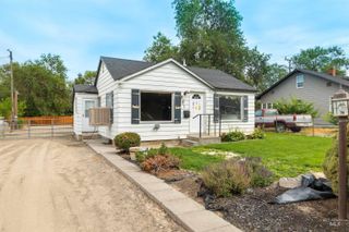 281 Lois St, Twin Falls, ID 83301