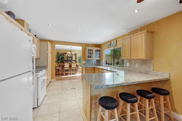 3225 Mountain Spring Road, Las Vegas, NV 89146