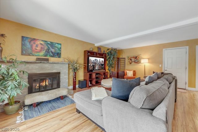 3225 Mountain Spring Road, Las Vegas, NV 89146