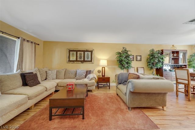 3225 Mountain Spring Road, Las Vegas, NV 89146