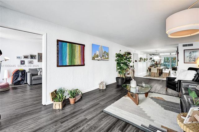 1370 S Ocean Boulevard 407, Pompano Beach, FL 33062