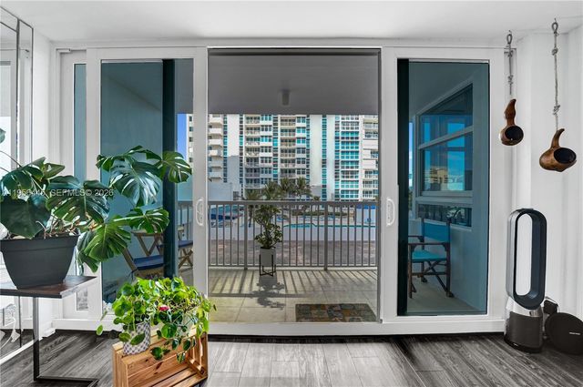 1370 S Ocean Boulevard 407, Pompano Beach, FL 33062