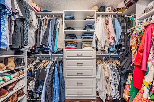 28335 GLADE FERN COURT, Wesley Chapel, FL 33543