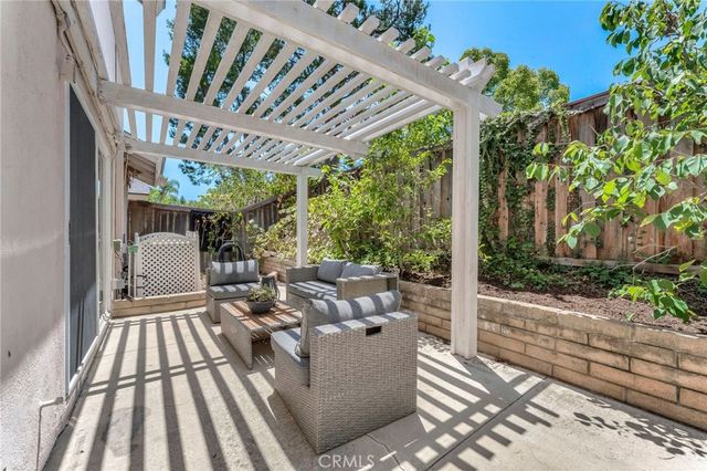 11 Almond Tree, Irvine, CA 92612