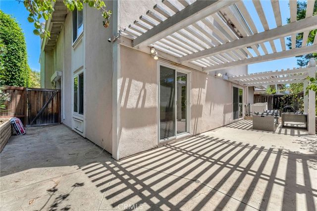 11 Almond Tree, Irvine, CA 92612