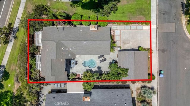 11 Almond Tree, Irvine, CA 92612