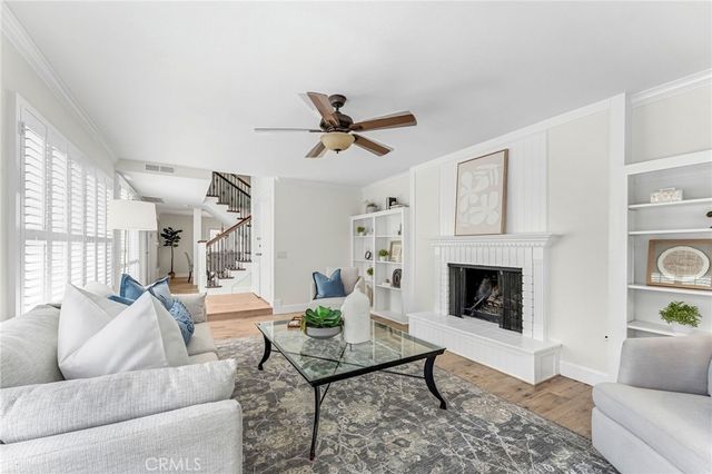 11 Almond Tree, Irvine, CA 92612