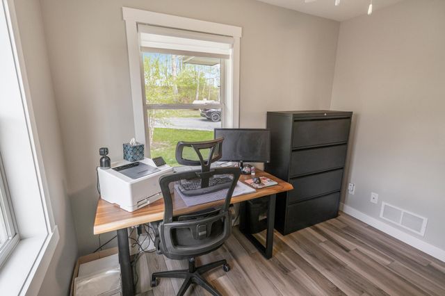 619 Nokomis Drive, Osceola, WI 54020