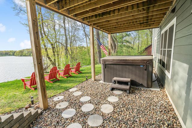 619 Nokomis Drive, Osceola, WI 54020