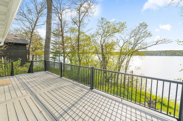 619 Nokomis Drive, Osceola, WI 54020