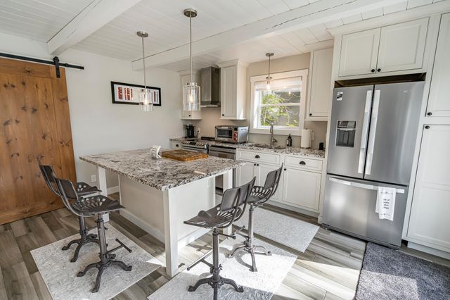 619 Nokomis Drive, Osceola, WI 54020