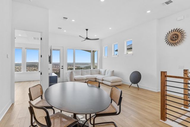 26 Maybury WAY, Austin, TX 78738