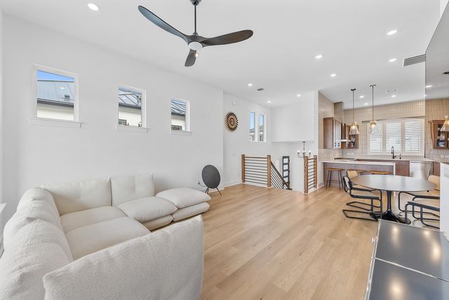 26 Maybury WAY, Austin, TX 78738