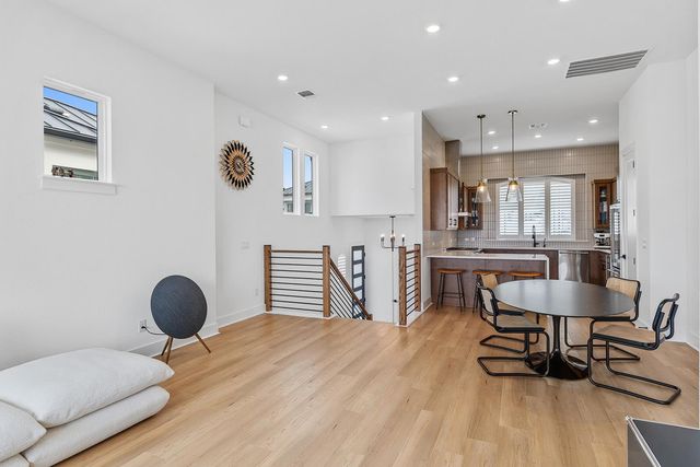 26 Maybury WAY, Austin, TX 78738