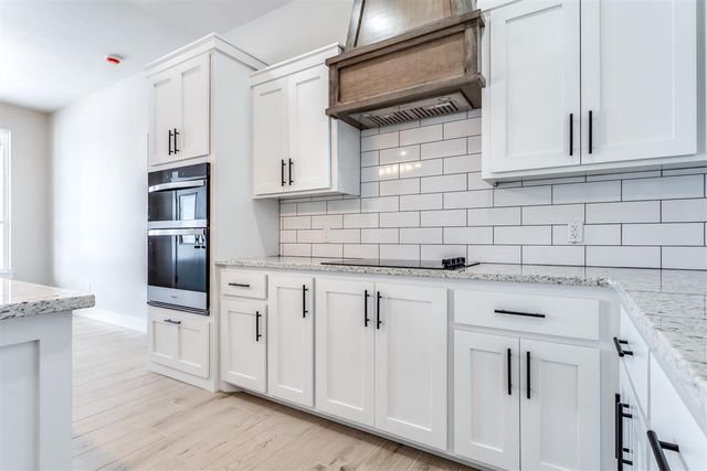 2434 Wind River Circle, Blanchard, OK 73010