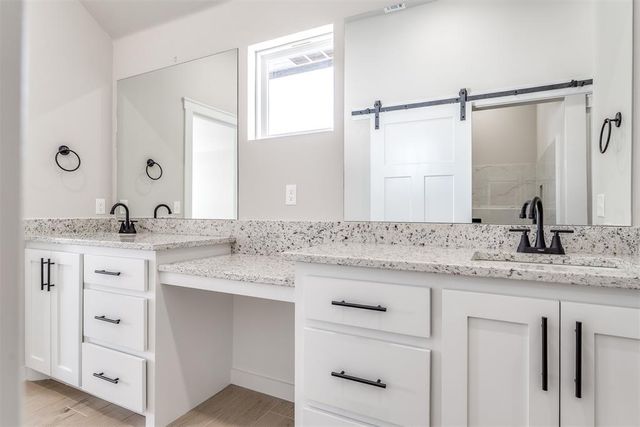 2434 Wind River Circle, Blanchard, OK 73010