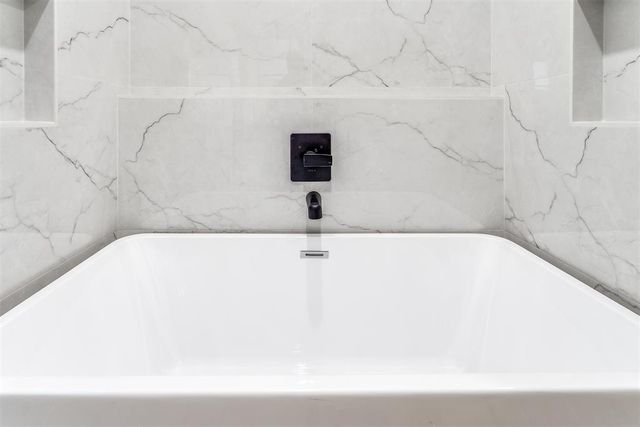 2434 Wind River Circle, Blanchard, OK 73010