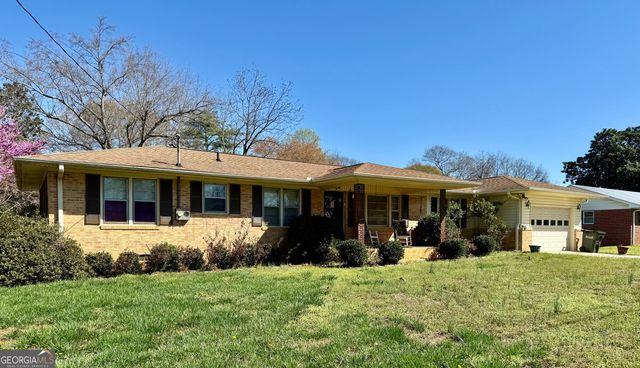 455 Nancy Drive, Hartwell, GA 30643