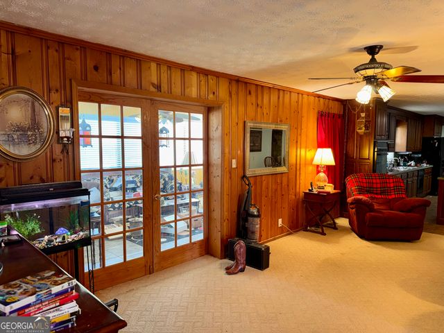 455 Nancy Drive, Hartwell, GA 30643