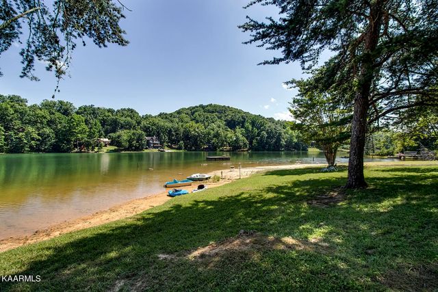 748 Laurel Lake Circle, Madisonville, TN 37354