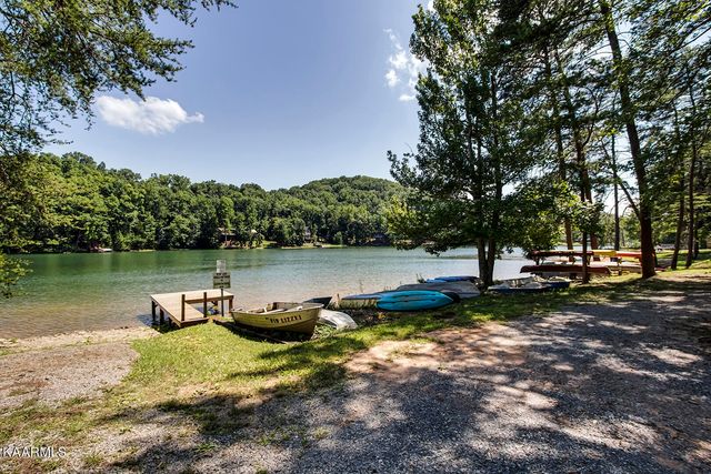 748 Laurel Lake Circle, Madisonville, TN 37354