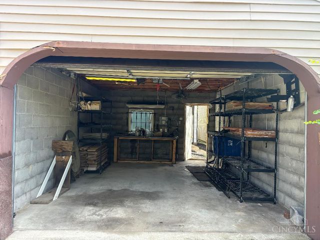 2225 Symmes Street, Cincinnati, OH 45206
