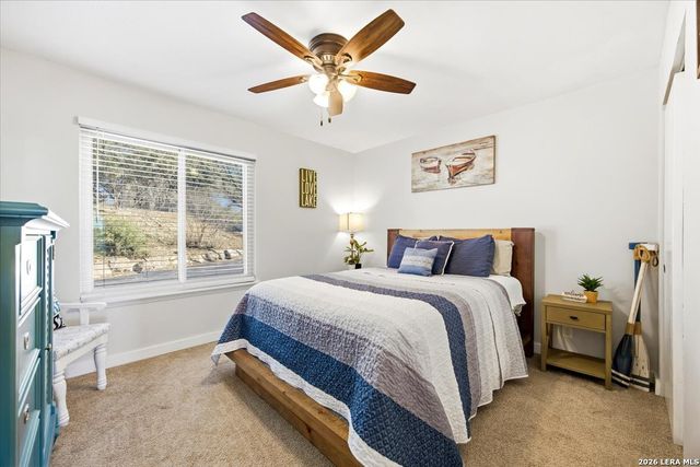 1135 Parkview Dr Apt C18, Canyon Lake, TX 78133