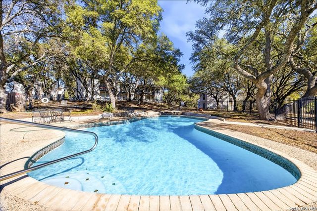 1135 Parkview Dr Apt C18, Canyon Lake, TX 78133