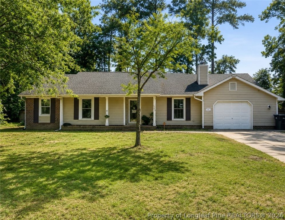 7209 Pebblebrook Drive, Fayetteville, NC 28314 — exterior