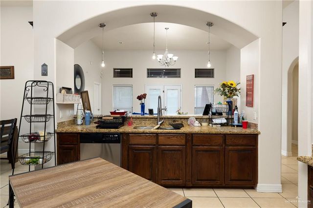 700 E Cheyenne Avenue, Pharr, TX 78577