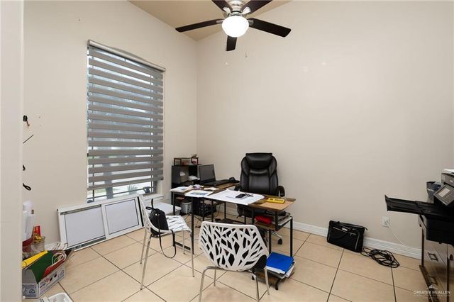 700 E Cheyenne Avenue, Pharr, TX 78577