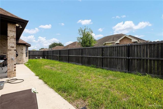 700 E Cheyenne Avenue, Pharr, TX 78577