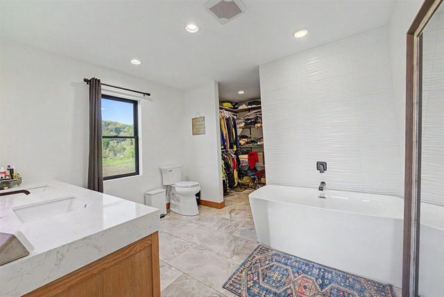 W5778 Koss ROAD, Onalaska, WI 54650