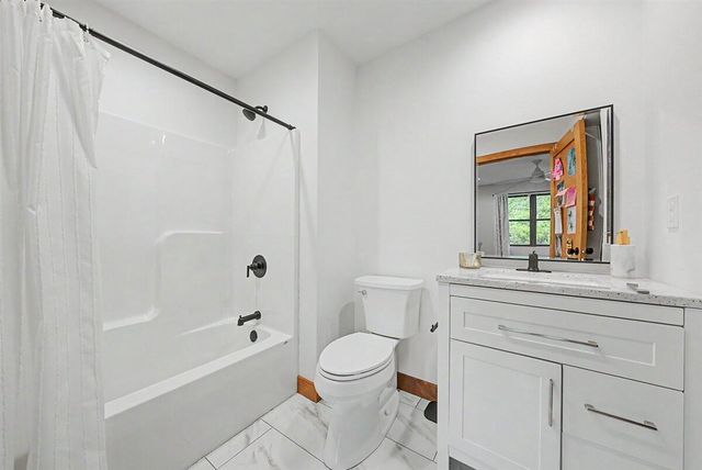 W5778 Koss ROAD, Onalaska, WI 54650