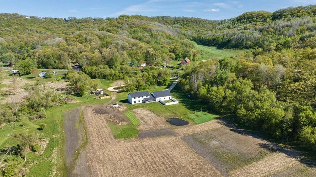 W5778 Koss ROAD, Onalaska, WI 54650