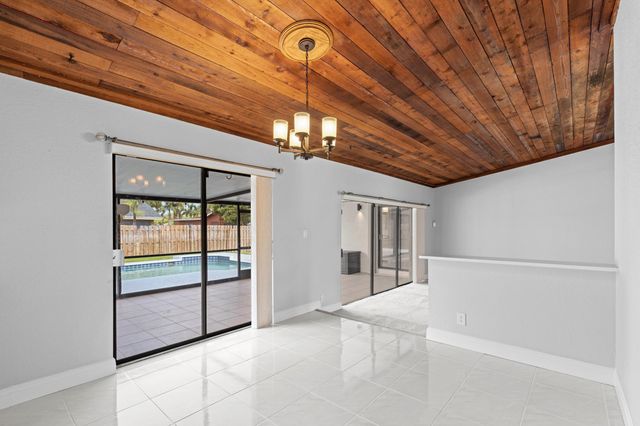 701 NW 48th Avenue, Coconut Creek, FL 33063