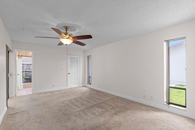 701 NW 48th Avenue, Coconut Creek, FL 33063