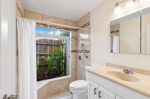 701 NW 48th Avenue, Coconut Creek, FL 33063