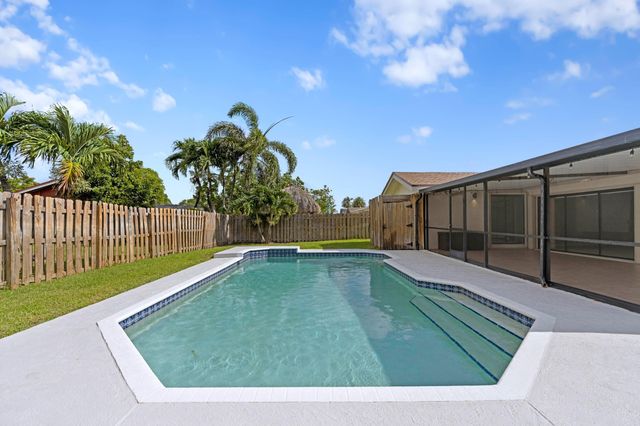 701 NW 48th Avenue, Coconut Creek, FL 33063
